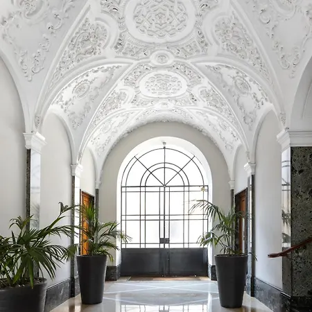 Il Sogno In Valigia *